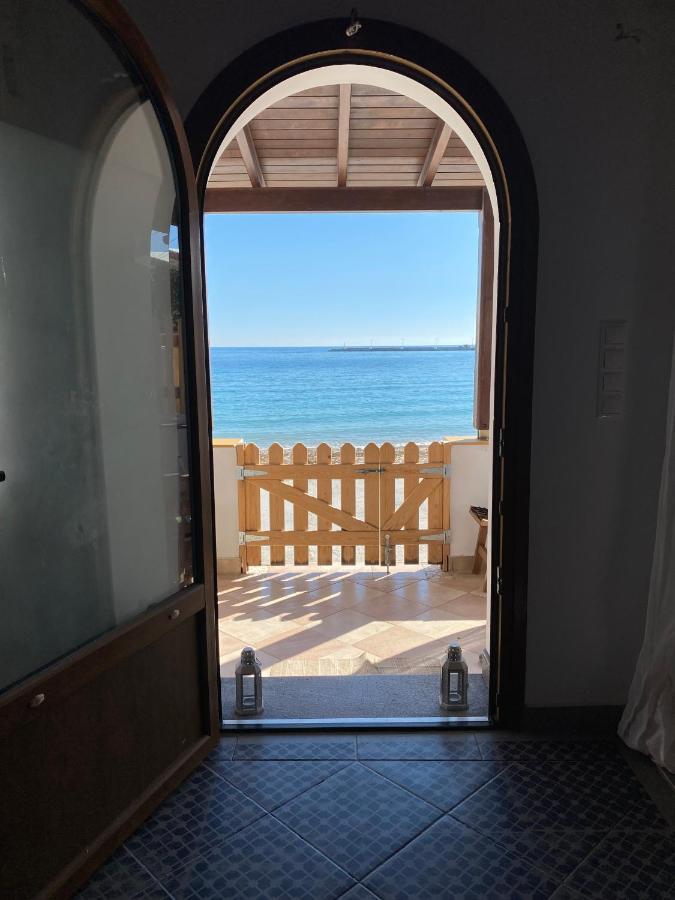 Beachfront House Pythagorion 外观 照片